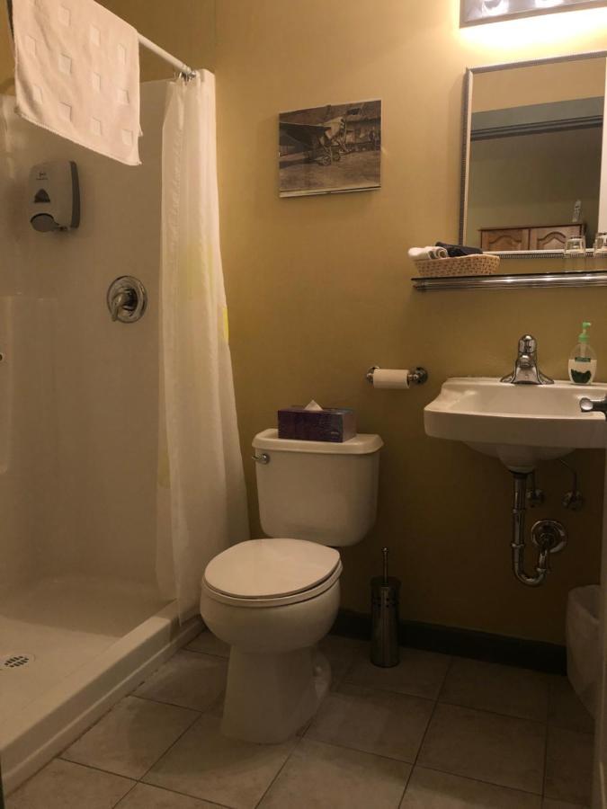 Keremeos Crowsnest Vineyards Guesthouse מראה חיצוני תמונה