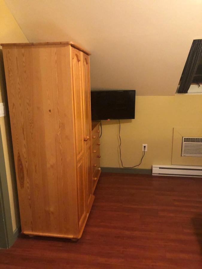 Keremeos Crowsnest Vineyards Guesthouse מראה חיצוני תמונה