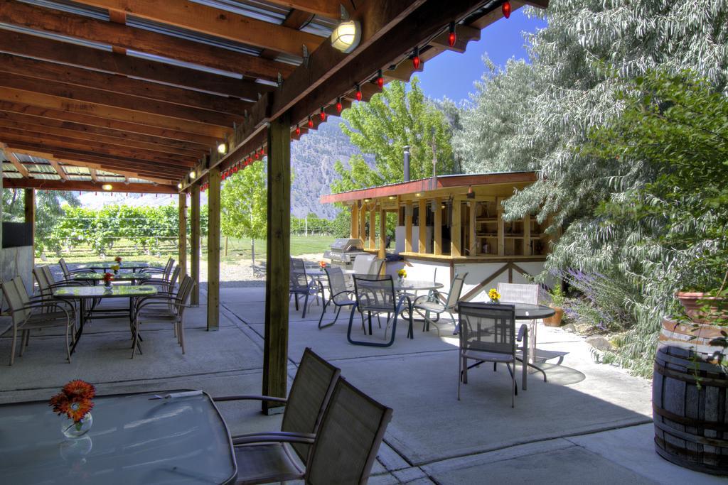 Keremeos Crowsnest Vineyards Guesthouse מראה חיצוני תמונה