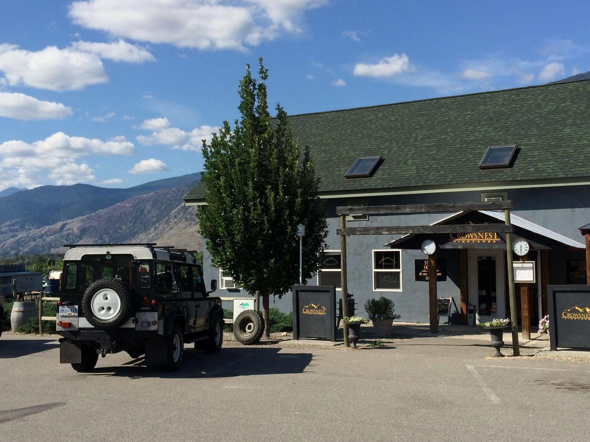 Keremeos Crowsnest Vineyards Guesthouse מראה חיצוני תמונה