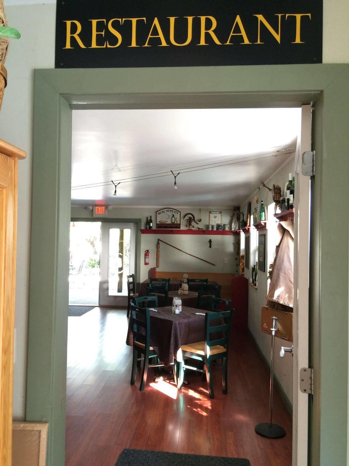 Keremeos Crowsnest Vineyards Guesthouse מראה חיצוני תמונה